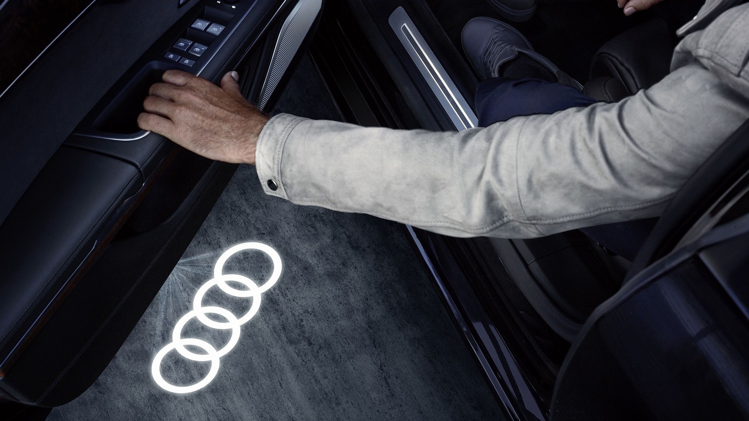 Original Audi Einstiegs-LED Audi Ringe für A3 A4 A6 Q3 Q5